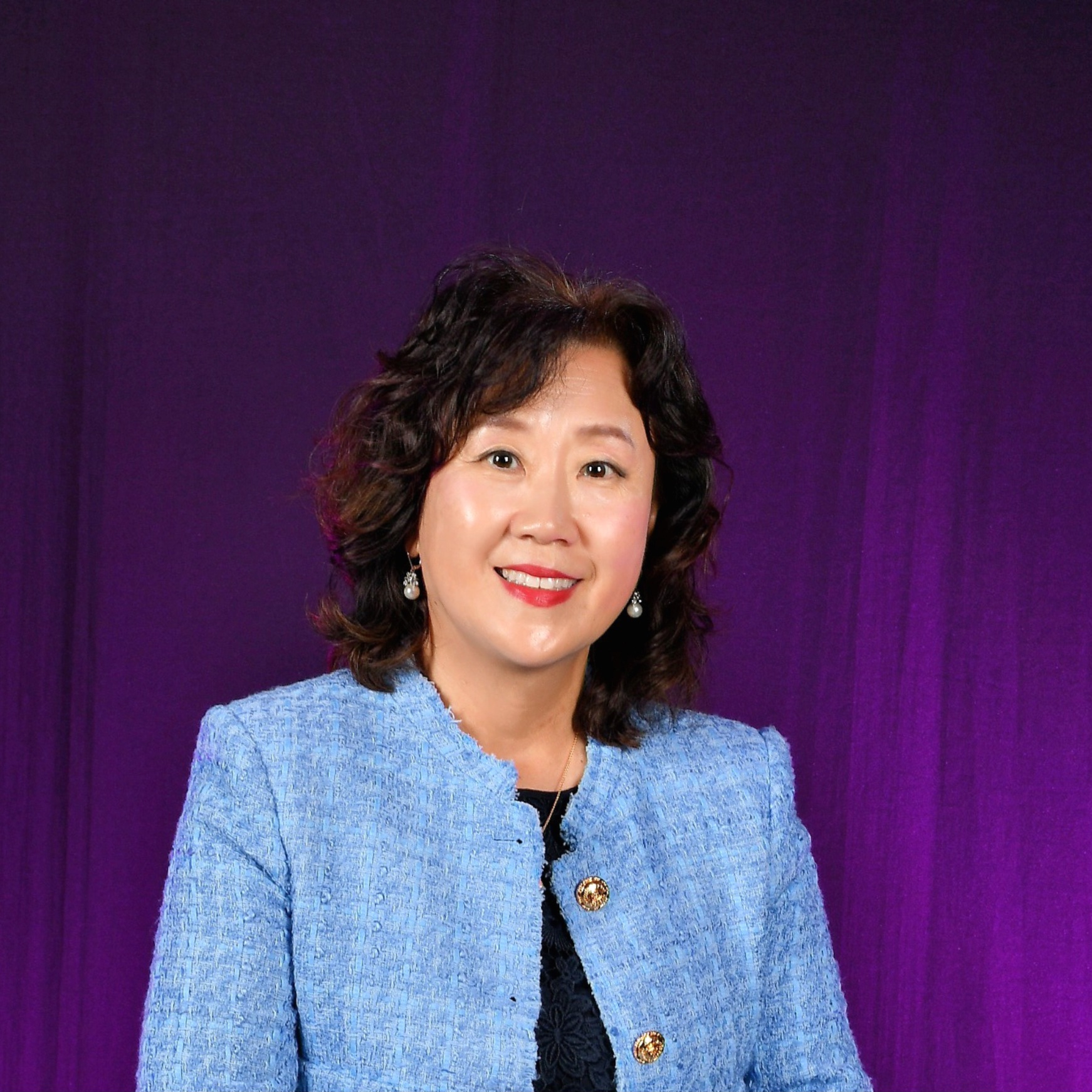 셋별한국학교 교장 조은재